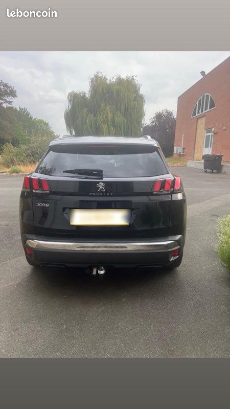Peugeot 3008 (image 1)