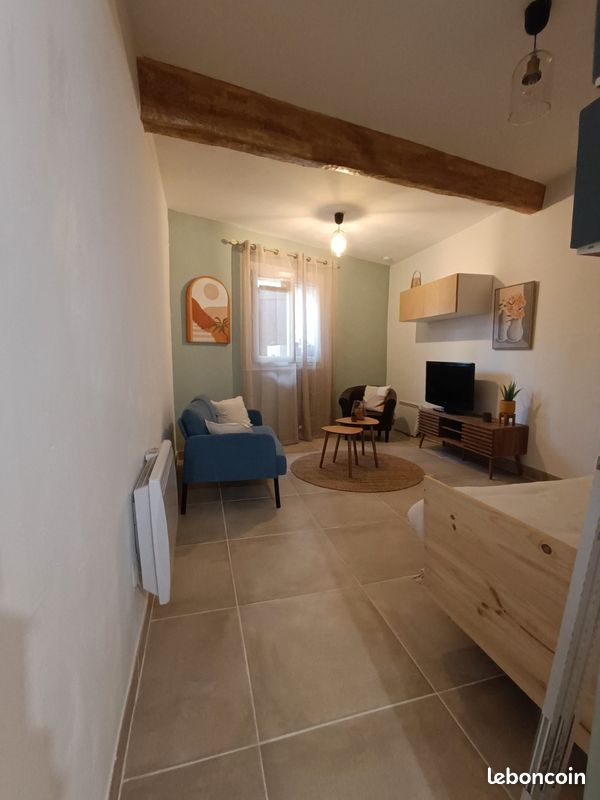Appartement 1 pièce 23 m² · à Istres · 23 m² · 555 €/mois