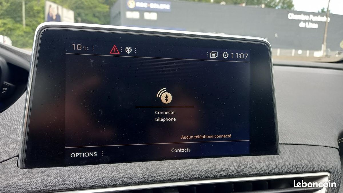 Peugeot 3008 II 2.0 BLUEHDI 150 S&S GT LINE (image 14)