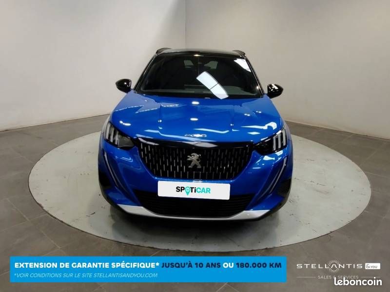 Peugeot 2008 PureTech 130 S&S EAT8 GT (image 8)