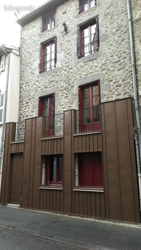 Appartement 2 pièces 39 m² · à Saint-Flour · 39 m² · 385 €/mois