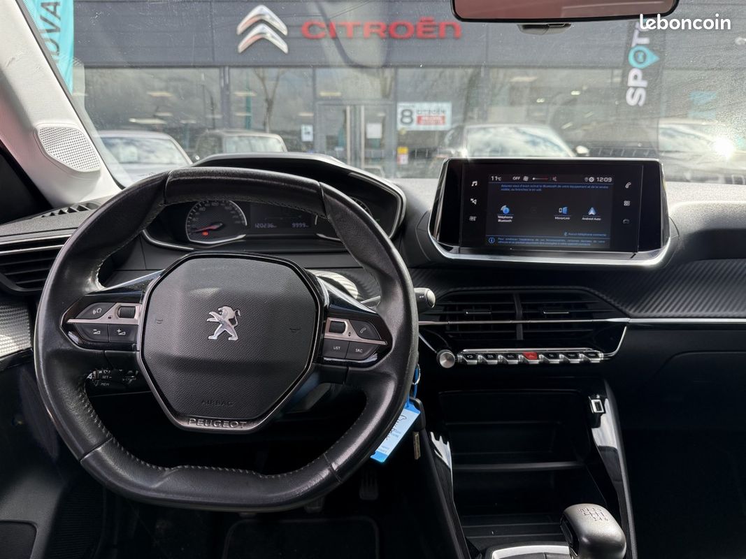 Peugeot 208 (2) BLUEHDI 100 Active (image 9)