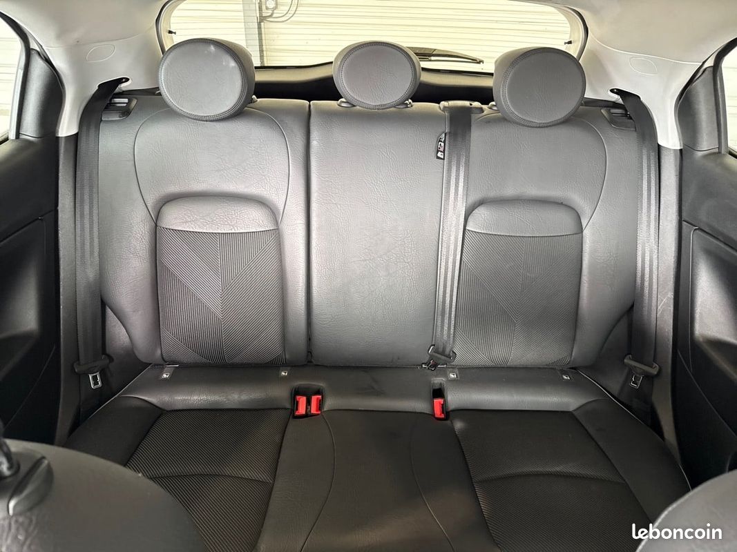 FIAT 500X 1.6 Multijet 120 ch DCT Cross (image 19)