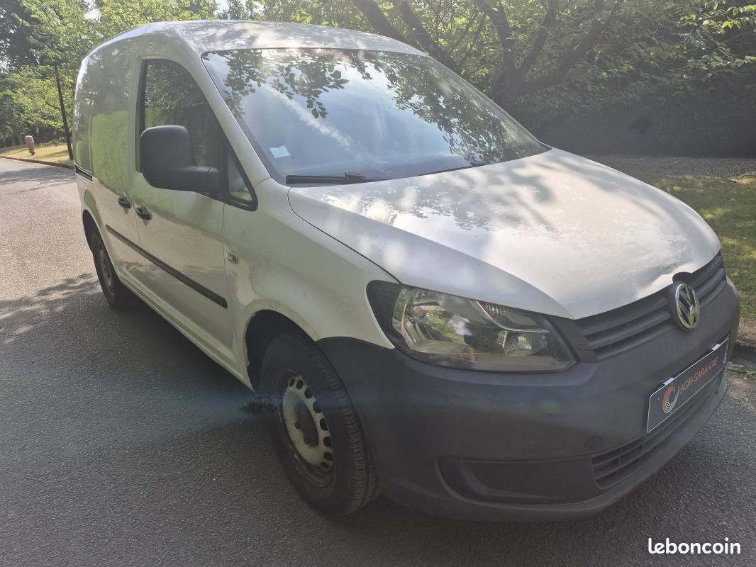 Volkswagen Caddy 1.6 TDI 75 CV (image 2)