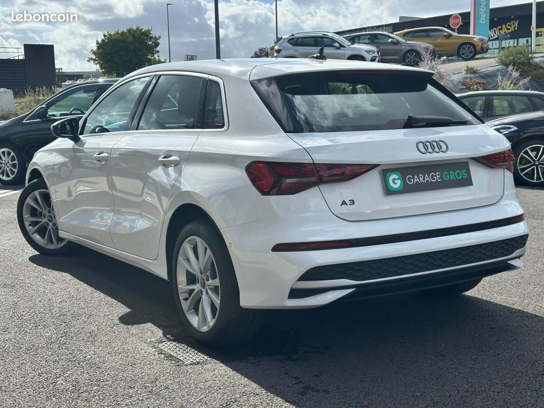Audi A3 sportback TFSI Mild Hybrid 116 S tronic 7 Design (image 2)