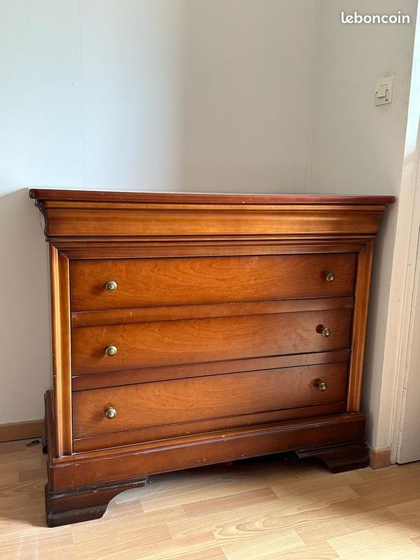 Commode en merisier (image 1)