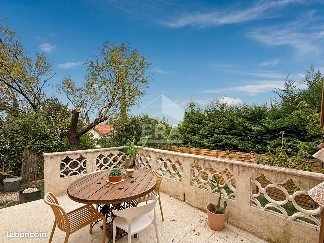 Appartement 3 pièces 83 m² · à Châteaurenard · 83 m² · 229 000 €