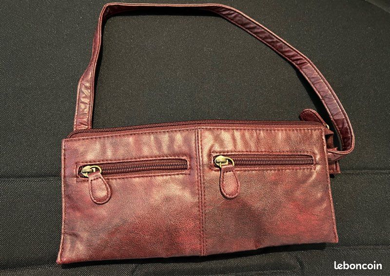 Pochette Zara En Relief Réf. 4394/104 - Neuve Avec étiquette