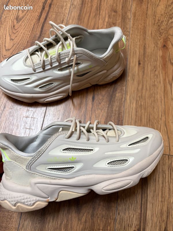 Adidas Ozweego (image 1)
