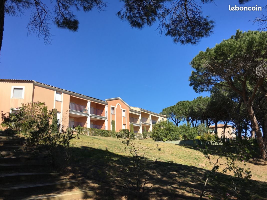 Sainte-Maxime Appartement tout confort 3 chambres - 6 couchages - piscine - climatisé - terrasse - calme (image 6)