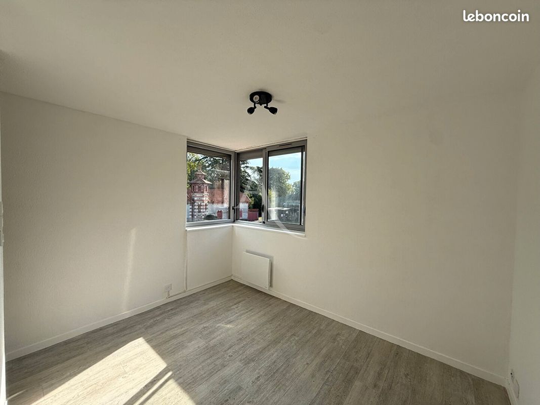 Studio 1 pièce 21 m² (image 2)