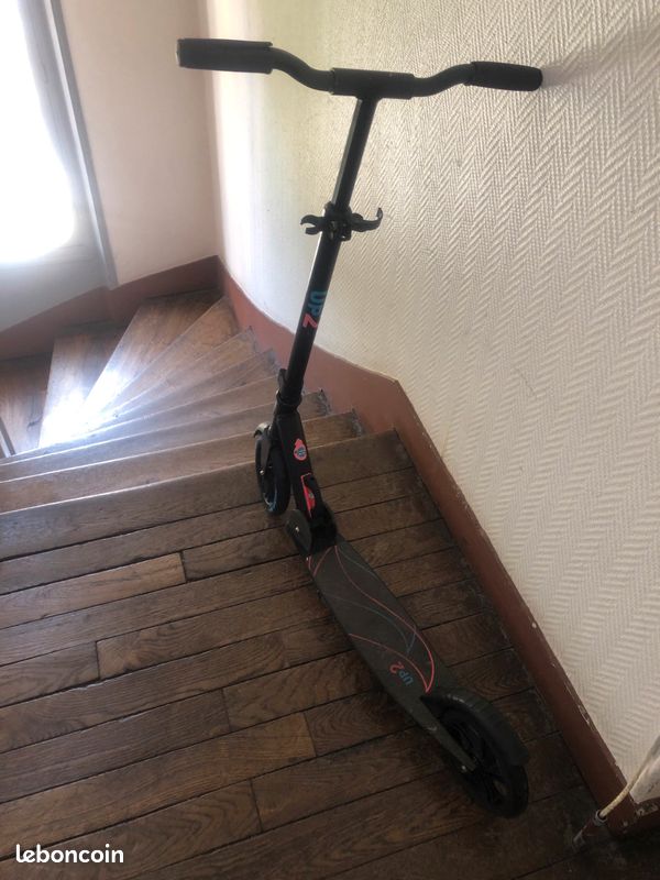 Trottinette manuelle (image 2)
