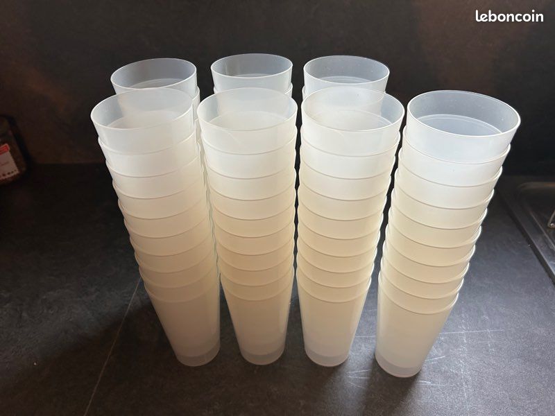 Vaisselle et Ecocup (image 3)