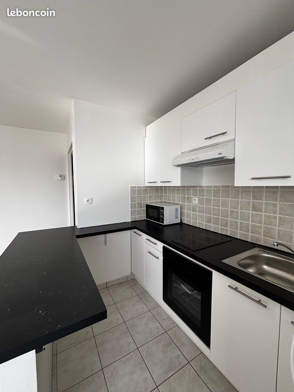 Appartement 2 pièces 42 m² · à Luc-la-Primaube · 42 m² · 565 €/mois