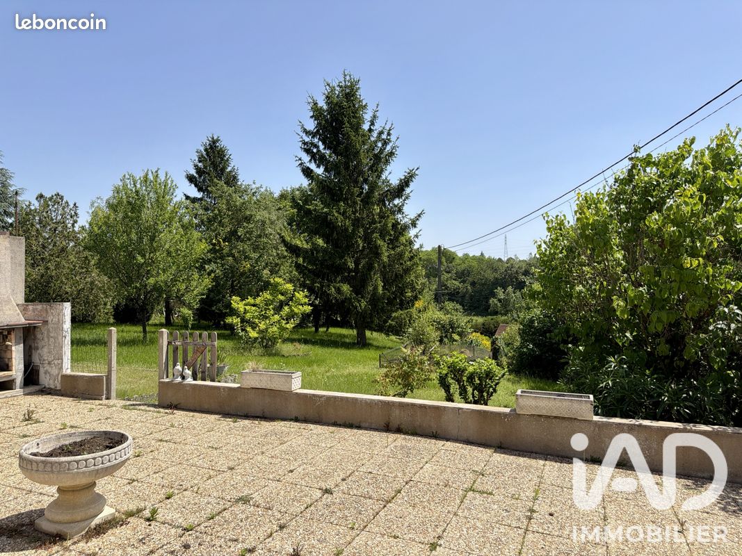 Maison 3 pièces 92 m² · à Saint-Cyr-sur-Loire · 92 m² · 525 000 €