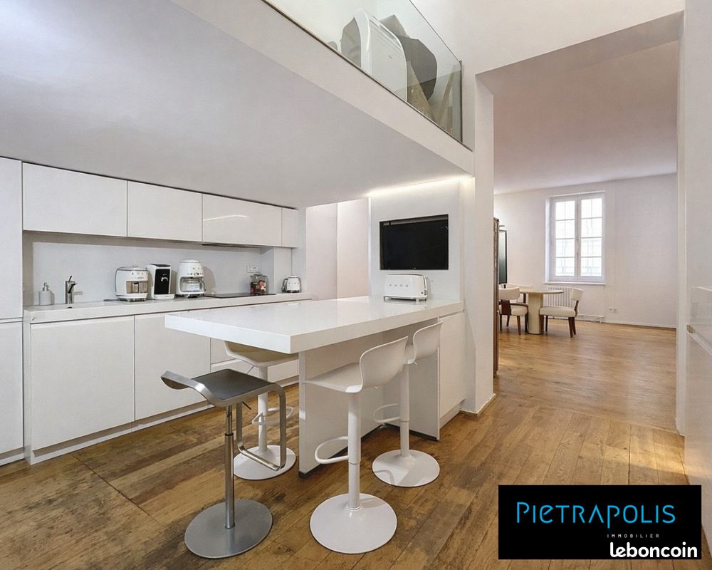 Appartement 5 pièces 156 m² · à Lyon · 156 m² · 799 000 €