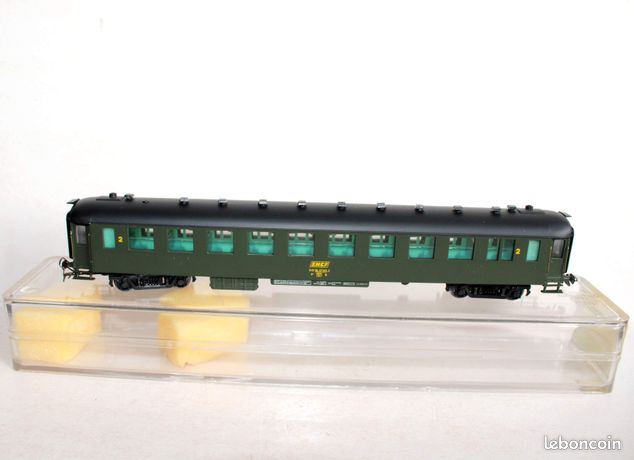 ZA1340 FRANCE TRAINS Voiture Ho 246 Kit monte Voyageurs classe 2 PLM