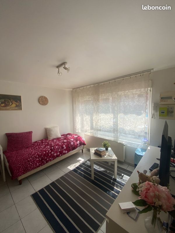 Appartement 1 pièce 27 m² · à Lille · 27 m² · 560 €