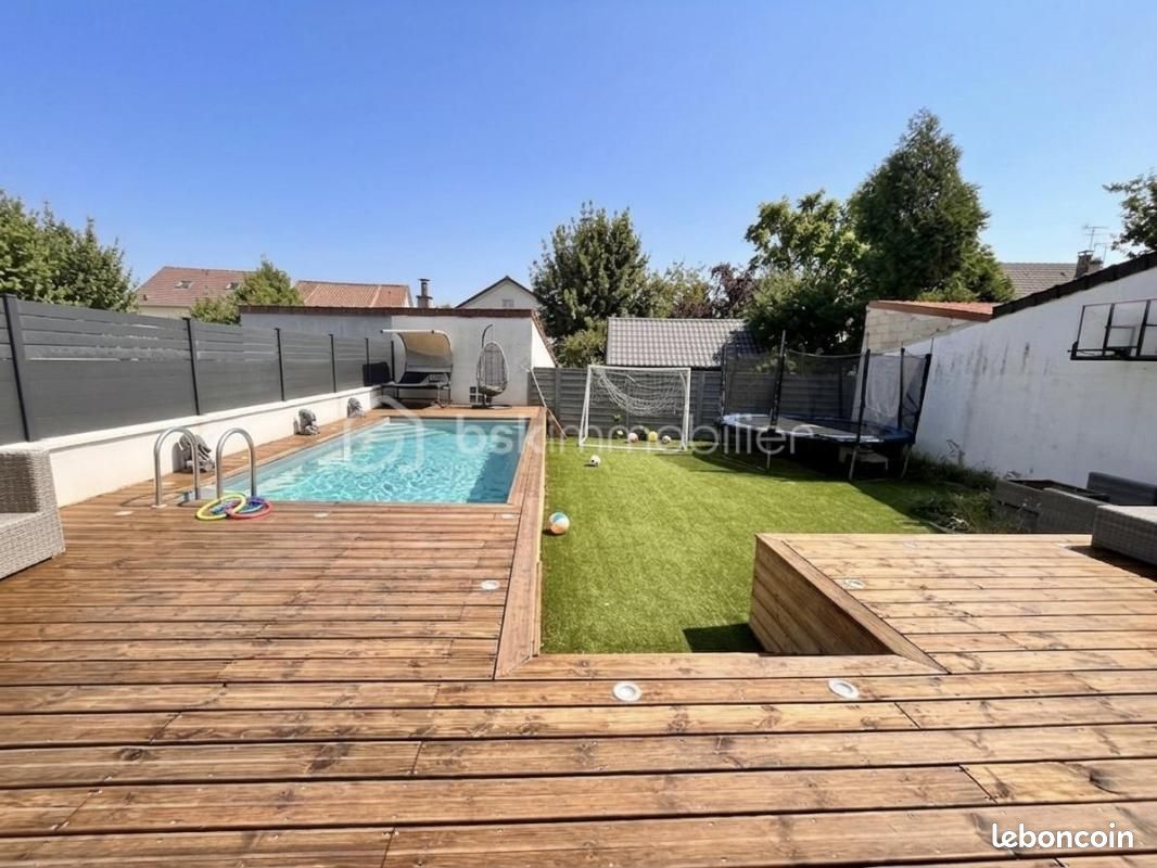 Maison 7 pièces 156 m² · à Ormesson-sur-Marne · 156 m² · 599 000 €