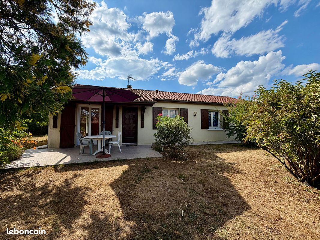 Maison 4 pièces 80 m² · à Chancelade · 80 m² · 900 €
