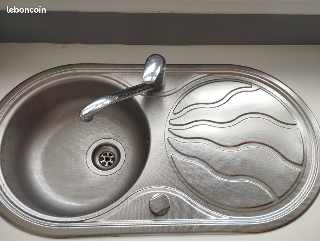 Cuisine équipée avec électroménager (image 4)