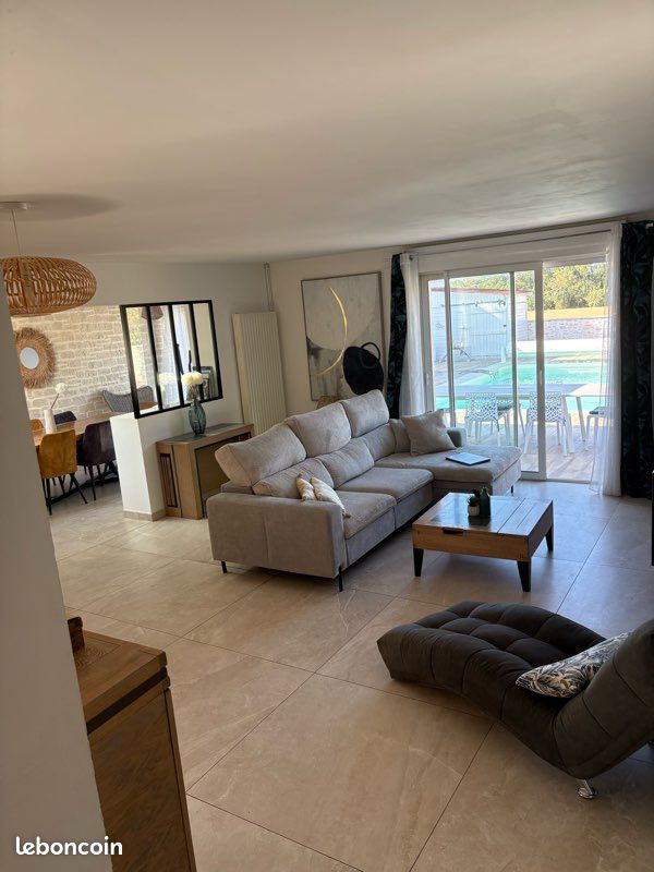Maison 6 pièces 135 m² · à Nieul-sur-Mer · 135 m² · 649 900 €