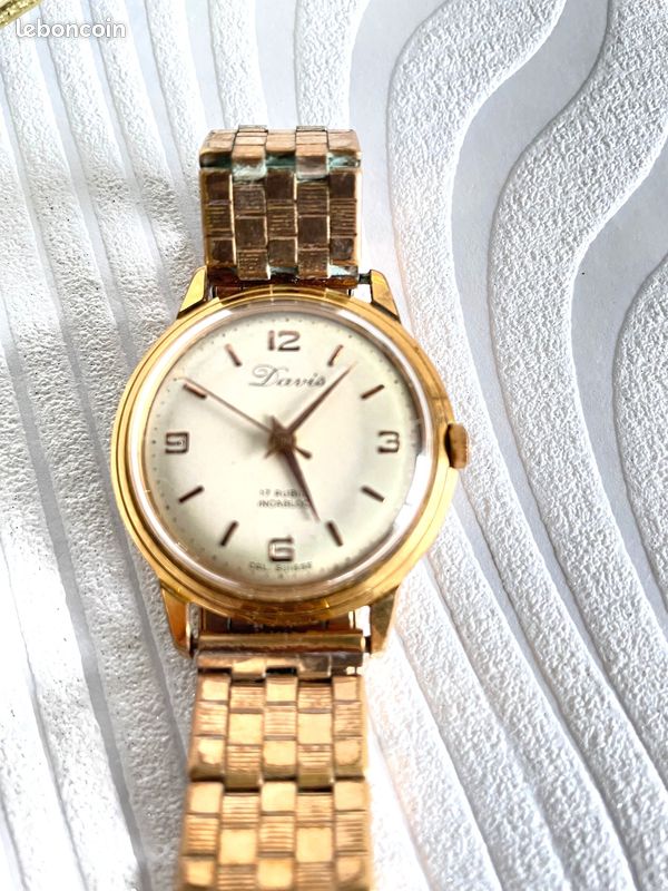Montre Bracelet Vintage TALJEAN 17 Rubis - Homme - Non Fonctionnelle (pièce Collection)