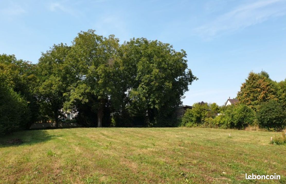 Terrain 849m2 · à Steinbrunn-le-Haut · 199 000 €