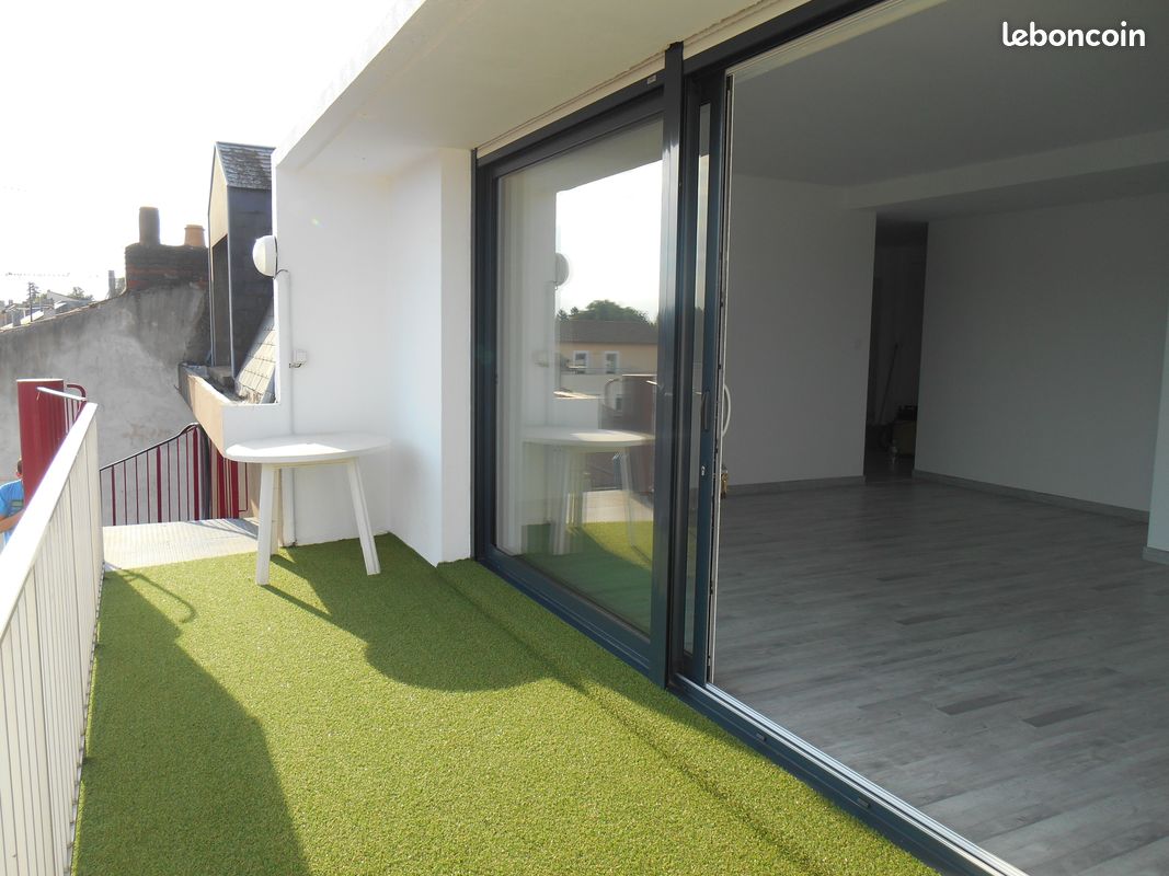 Appartement 4 pièces 100 m² · à Les Herbiers · 100 m² · 890 €/mois
