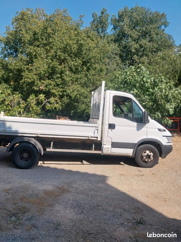 Iveco benne (image 3)