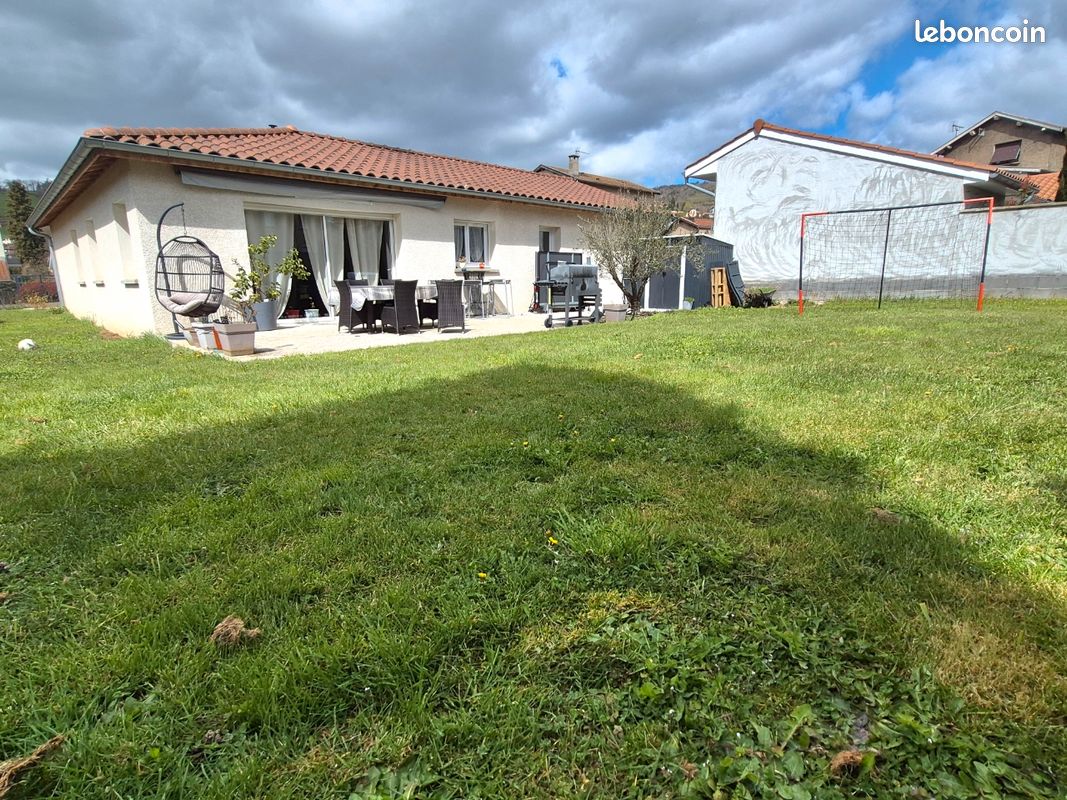 Maison 4 pièces 110 m² · à Sainte-Foy-l'Argentière · 110 m² · 290 000 €