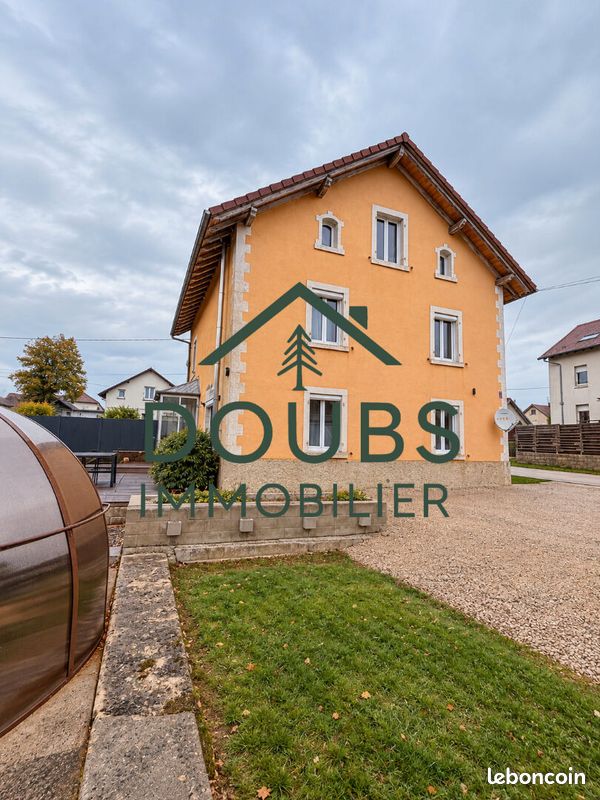 Maison 3 pièces 124 m² · au Russey · 124 m² · 350 000 €