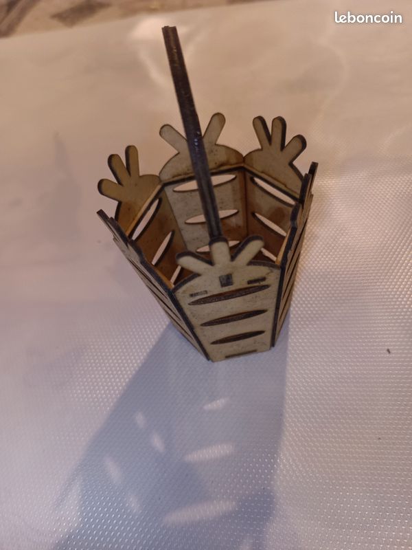 Petit panier décoratif de Pâques en bois – fait main (image 3)