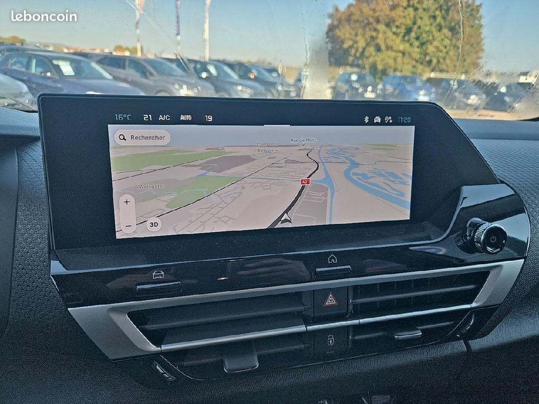 CITROëN C4 X 1.2 hybride 145 max e-dcs6 (image 27)