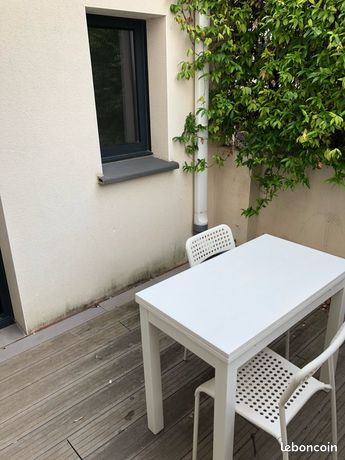 À louer studio meublé climatisé mitoyen villa