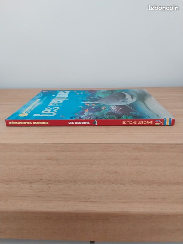Livre "les requins" (image 3)