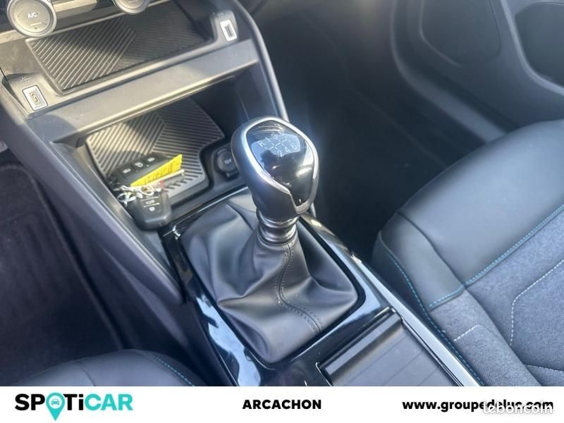 Citroen C4 PureTech 130ch S&S C-Series (image 16)