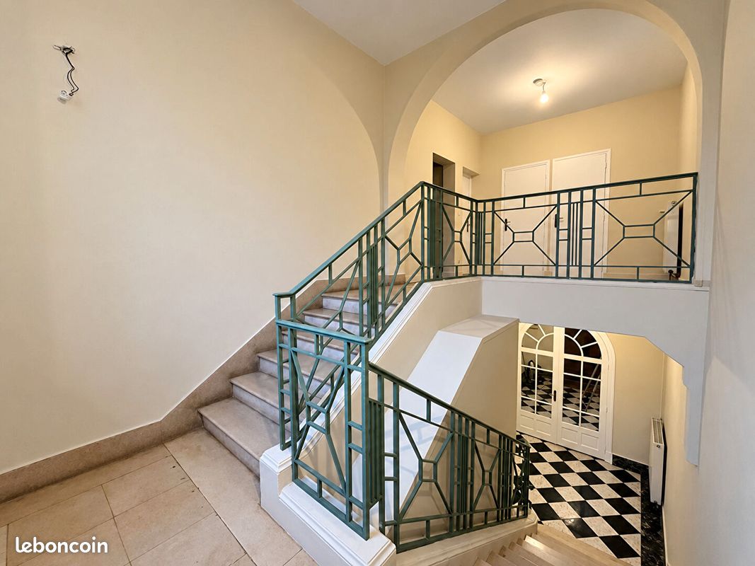 Maison 5 pièces 147 m² · à Crécy-sur-Serre · 147 m² · 850 €/mois