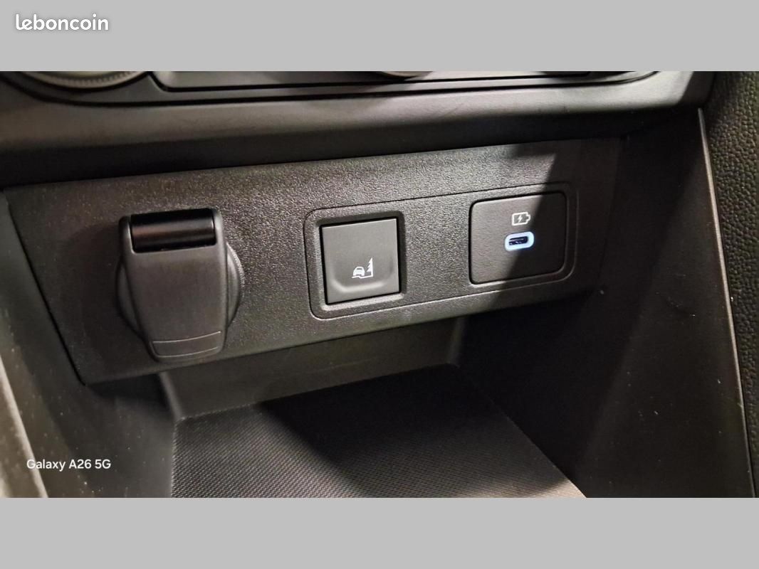 Dacia Jogger EXTREME HYBRID 140 7PL (image 13)