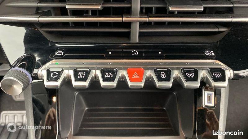 Peugeot 208 1.2 Hybrid 110ch Style e-DCS6 (image 27)