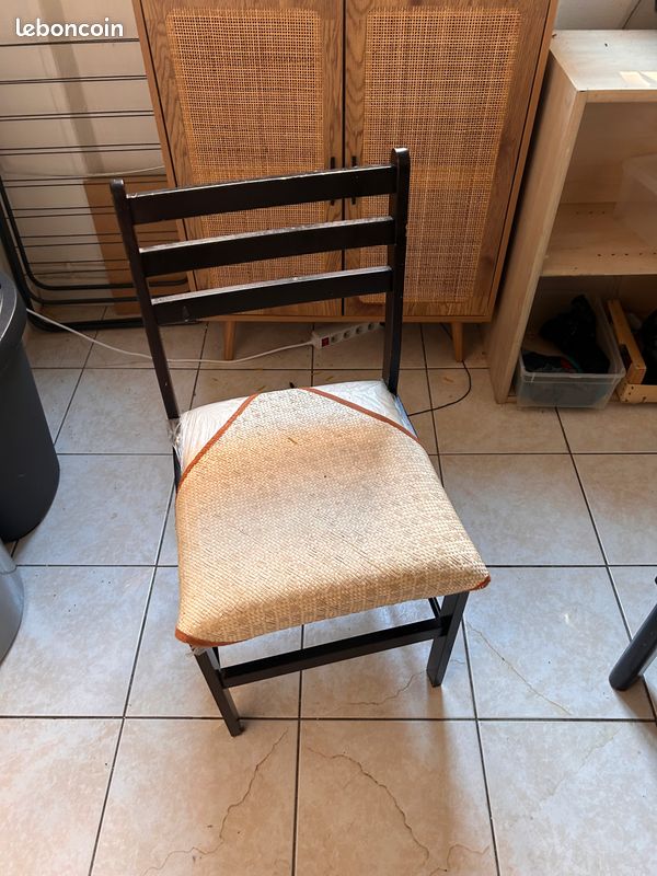 Lot de 4 chaises (image 1)
