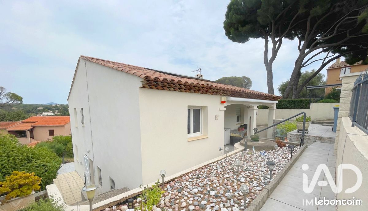 Maison 6 pièces 142 m² · à Fréjus · 142 m² · 542 000 €