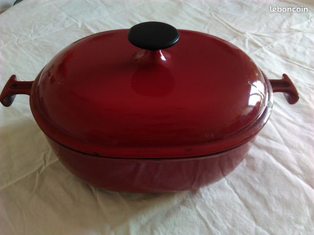 Le Creuset Vintage Enzo Mari La Mama Red #29 Large 6.75 QT Cast Iron