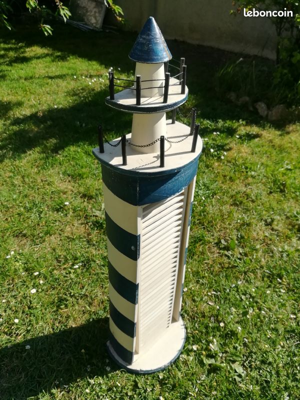 Phare (image 1)