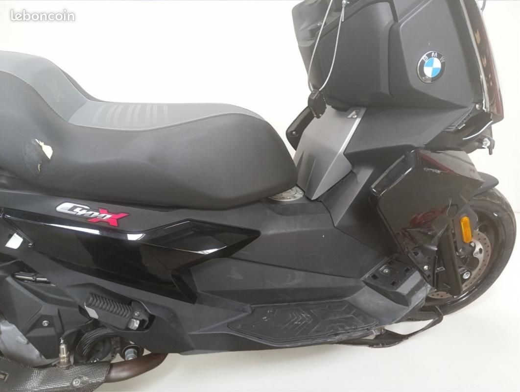 BMW C 400 X ACCIDENTE RSV 350 cm3 (image 8)