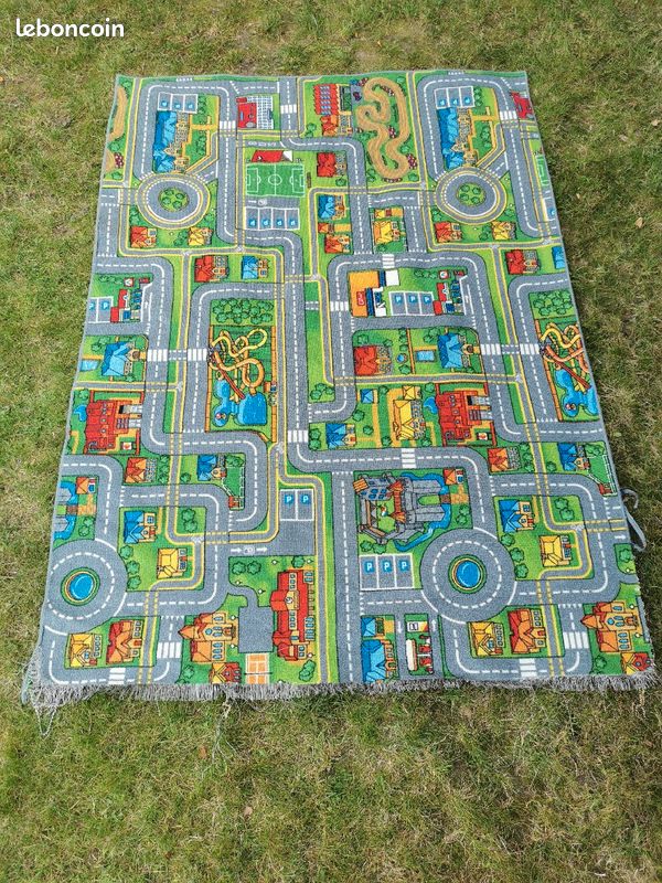 Grand tapis ville circuit enfant (image 3)