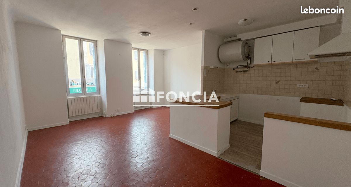 Appartement 1 pièce 35 m² · à Sault · 35 m² · 350 €/mois