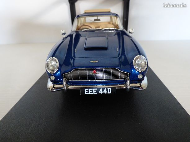 Modèle Réduit Aston Martin DB5 Shooting Brake 1:18 Cult Scale - Neuf, édition 1964 Harold Radford