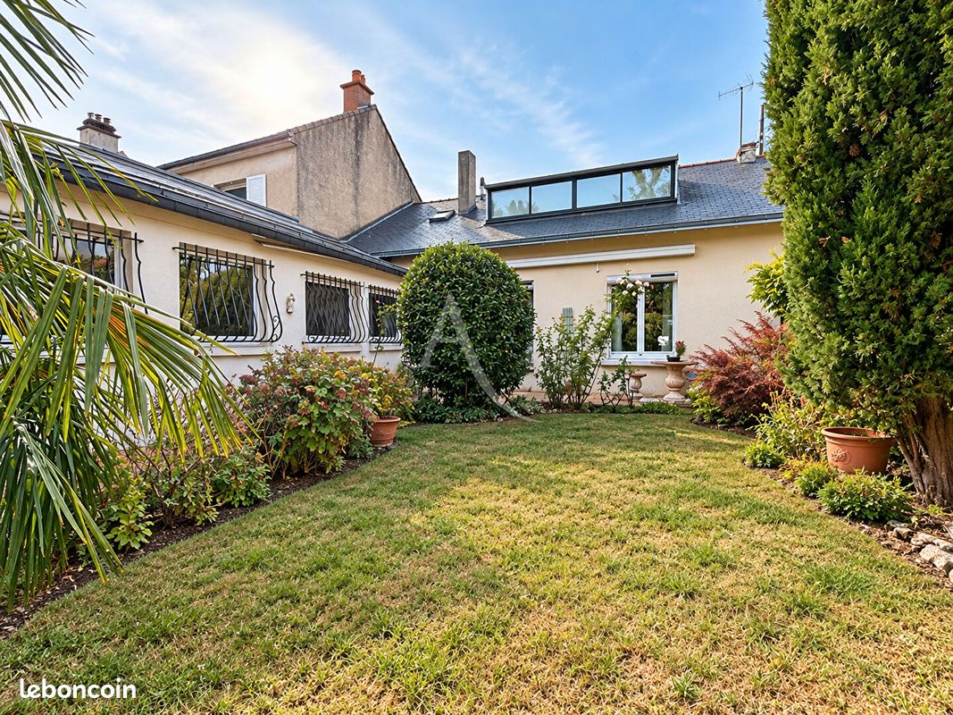 Maison 5 pièces 143 m² · à Nantes · 143 m² · 367 000 €