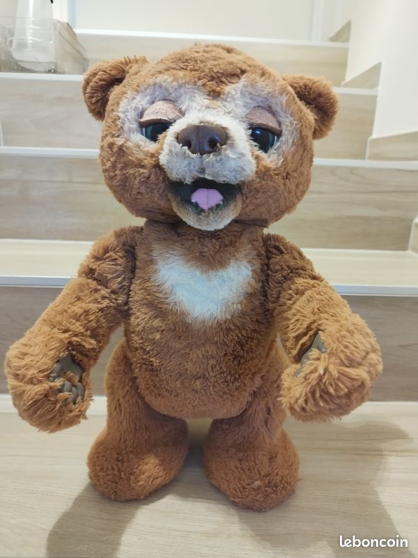 Peluche interactive Cubby l ours curieux - Jeux & Jouets